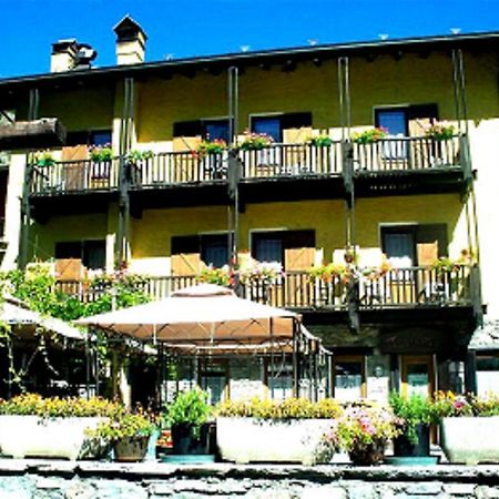 Hotel Veneriaz Nus Luaran gambar