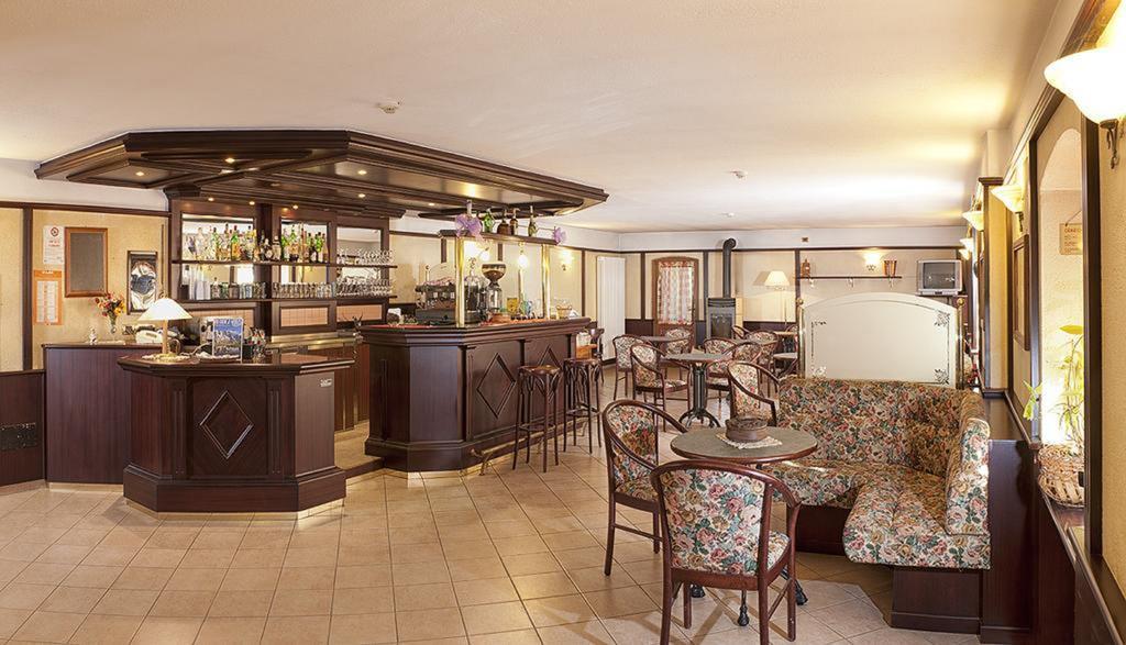 Hotel Veneriaz Nus Luaran gambar