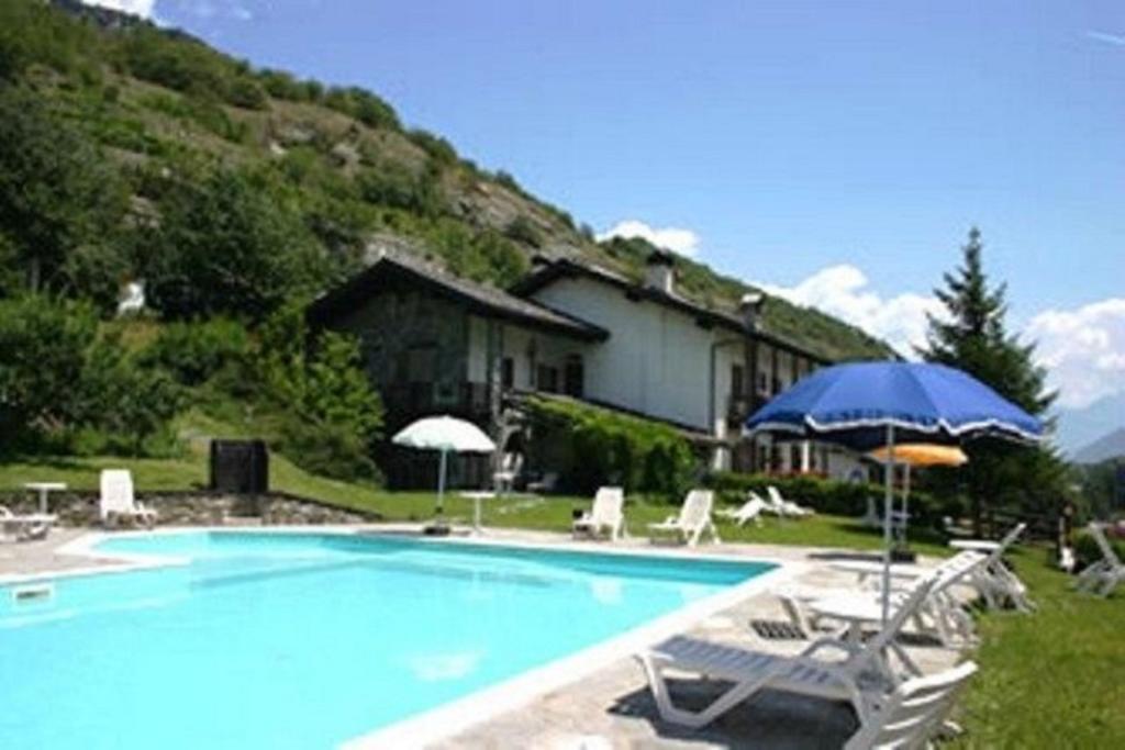 Hotel Veneriaz Nus Luaran gambar