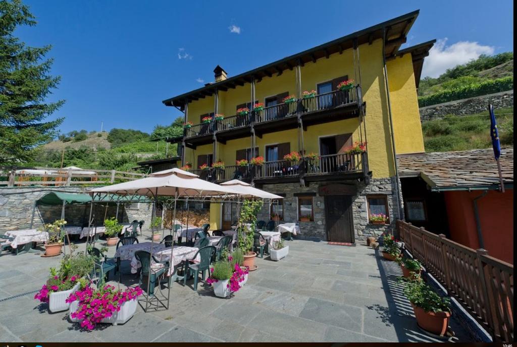 Hotel Veneriaz Nus Luaran gambar